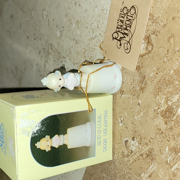 Art | Precious Moments God Is Love Dear Valentine | Poshmark